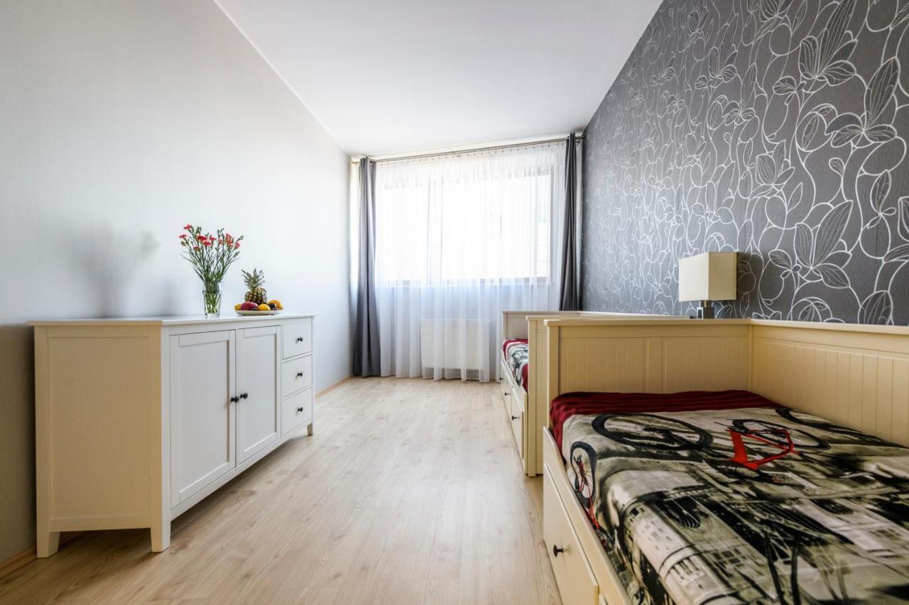 Ajk Apartament W Sea Towers Гдыня Экстерьер фото