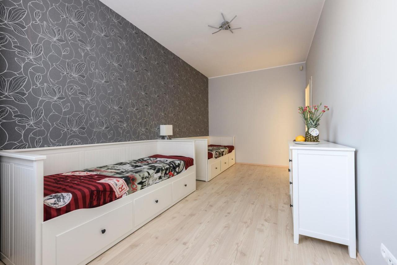 Ajk Apartament W Sea Towers Гдыня Экстерьер фото